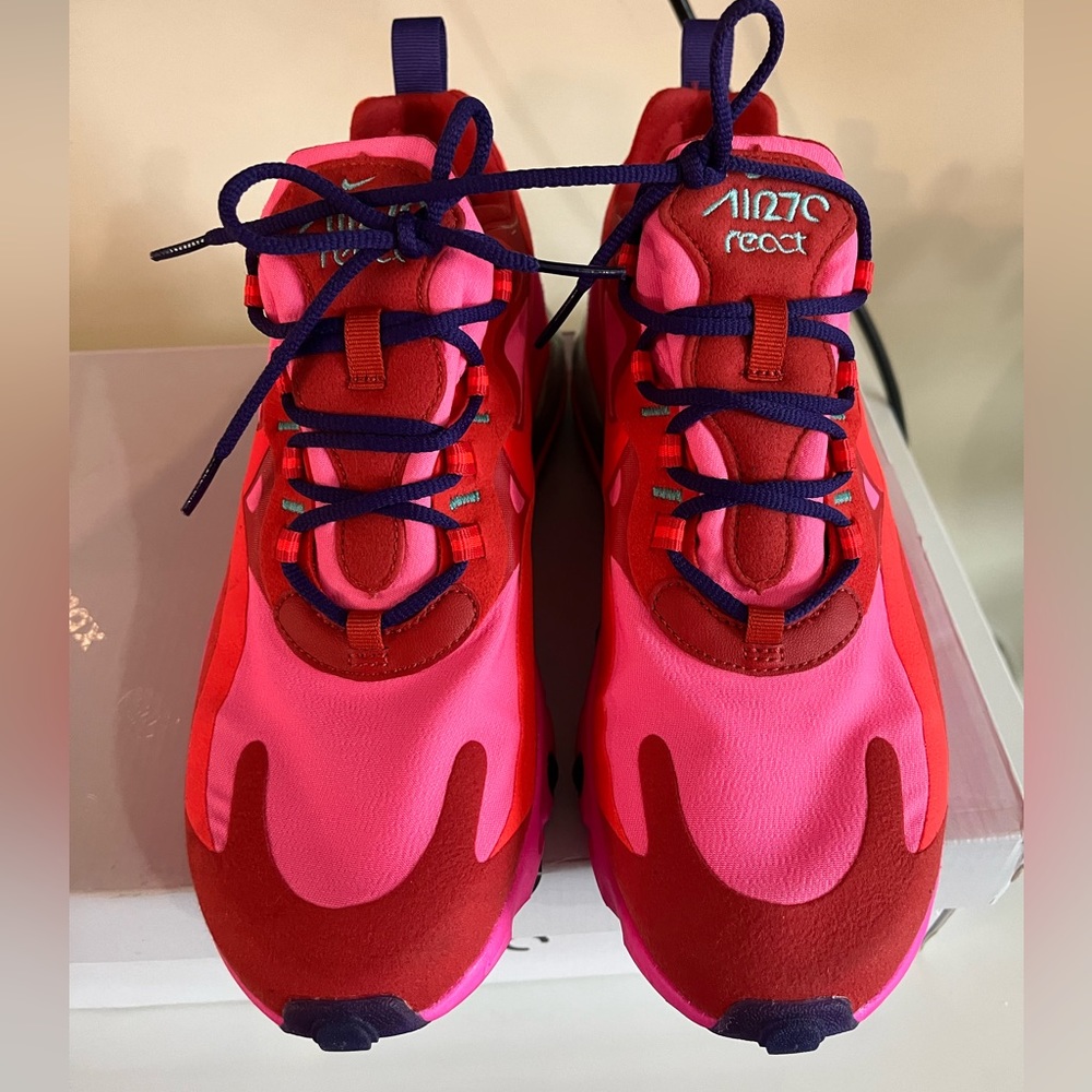 Nike React woman’s sneakers